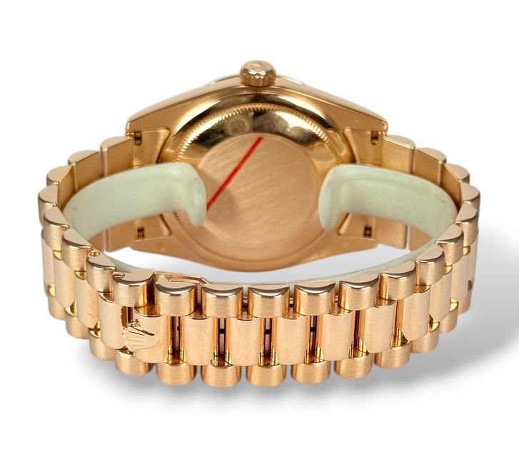 Rolex Day-Date 118235 Image 4